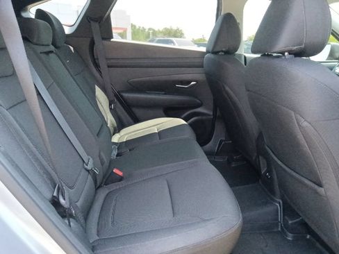 Used 2025 Hyundai Tucson SE FWD image 29