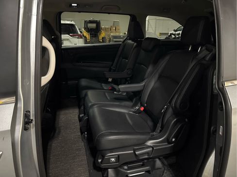 Used 2025 Honda Odyssey EX-L image 8