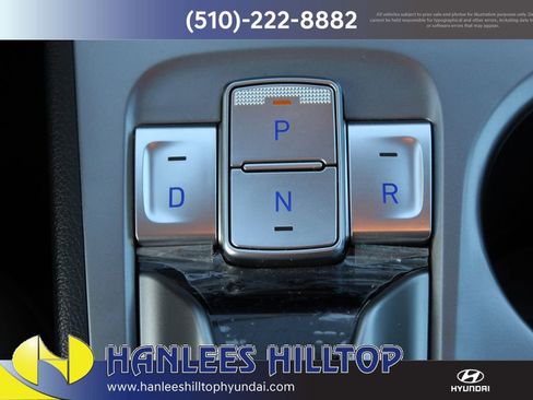 Used 2023 Hyundai Kona SE w/ Cargo Package image 22