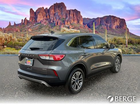 Used 2022 Ford Escape SEL AWD/4WD image 7