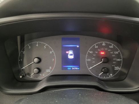 Used 2024 Toyota Corolla LE image 27