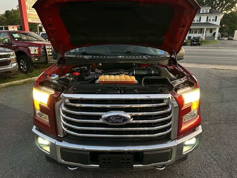 Used 2017 Ford F150 XLT w/ Equipment Group 301A Mid AWD/4WD image 24