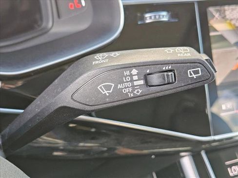Used 2023 Audi Q7 2.0T Premium Plus w/ Premium Plus Package AWD/4WD image 17