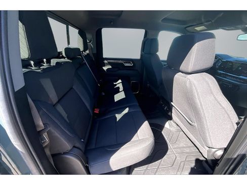 Used 2025 Chevrolet Silverado 2500 LT w/ Safety Package AWD/4WD image 26