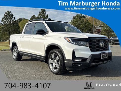Certified 2025 Honda Ridgeline TrailSport image 1