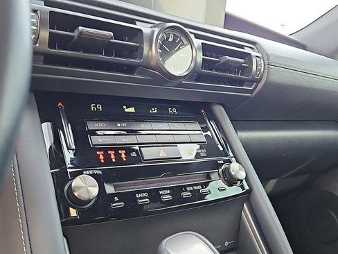 Used 2024 Lexus IS 300 w/ Premium Package image 18