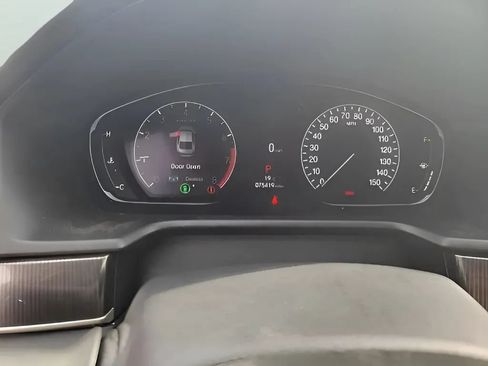 Used 2019 Honda Accord Sport image 1