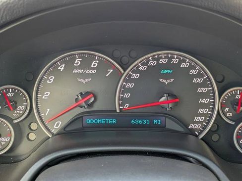 Used 2006 Chevrolet Corvette w/ Preferred Equipment Group image 11