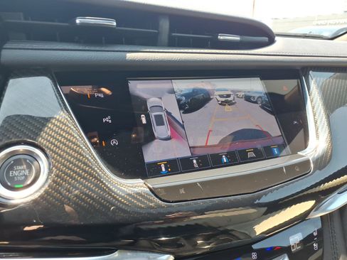 Certified 2024 Cadillac XT6 Sport w/ Technology Package AWD/4WD image 31