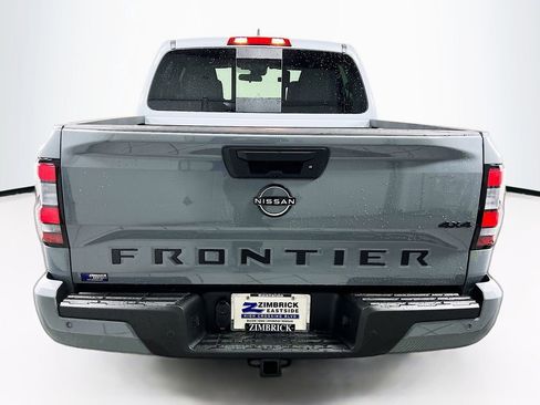New 2026 Nissan Frontier SV w/ SV Convenience Package image 6