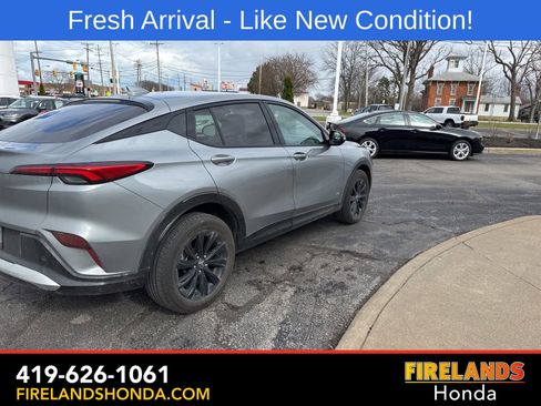 Used 2025 Buick Envista Sport Touring w/ Convenience I Package image 6