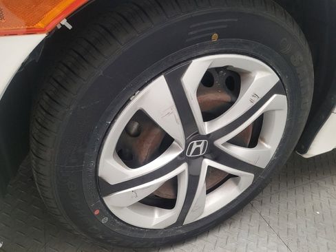 Used 2017 Honda Civic LX image 31