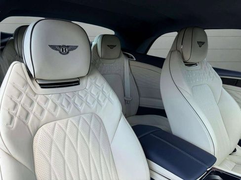 New 2026 Bentley Continental GTC AWD/4WD image 21
