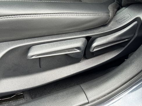 Used 2025 Honda Civic Sport image 14