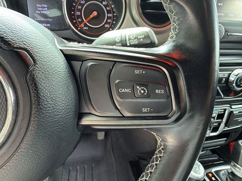Used 2020 Jeep Wrangler Unlimited Sport AWD/4WD image 24