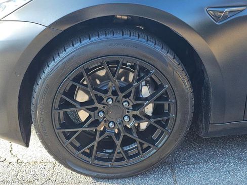 Used 2018 Tesla Model 3 Long Range image 12