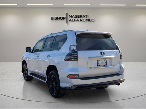 Used 2023 Lexus GX 460 Luxury image 4