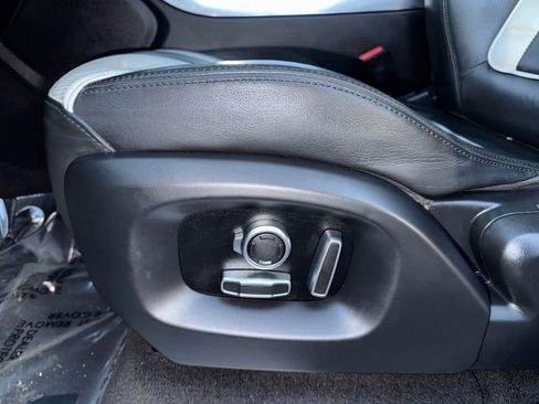 Used 2017 Land Rover Range Rover Sport SVR image 10