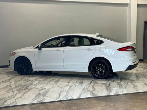 Used 2020 Ford Fusion SE w/ Equipment Group 151A image 8