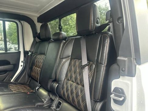 Used 2023 Jeep Gladiator Sport AWD/4WD image 14