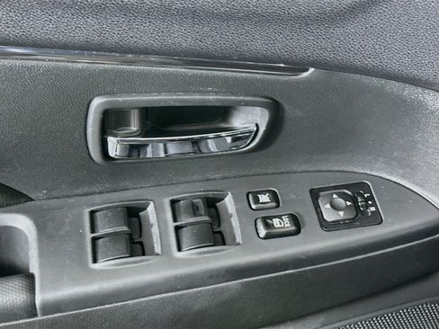 Used 2025 Mitsubishi Outlander Sport ES AWD/4WD image 15