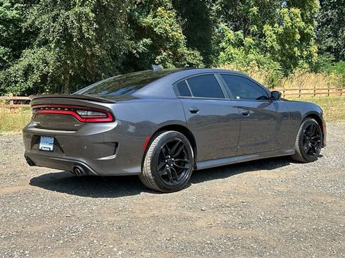 Used 2020 Dodge Charger GT RWD image 9