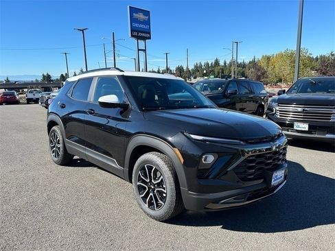New 2025 Chevrolet TrailBlazer ACTIV w/ Convenience Package FWD image 3