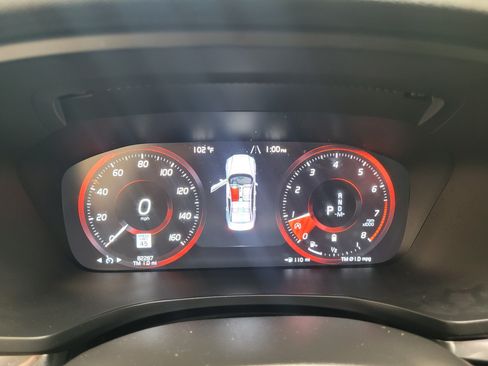 Used 2022 Volvo S60 B5 Momentum AWD/4WD image 28