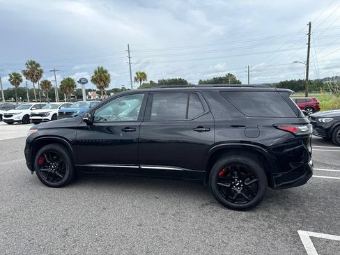 Used 2018 Chevrolet Traverse Premier w/ Redline Edition AWD/4WD image 4