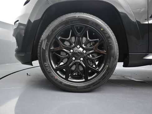 Used 2021 Jeep Grand Cherokee Limited X AWD/4WD image 10