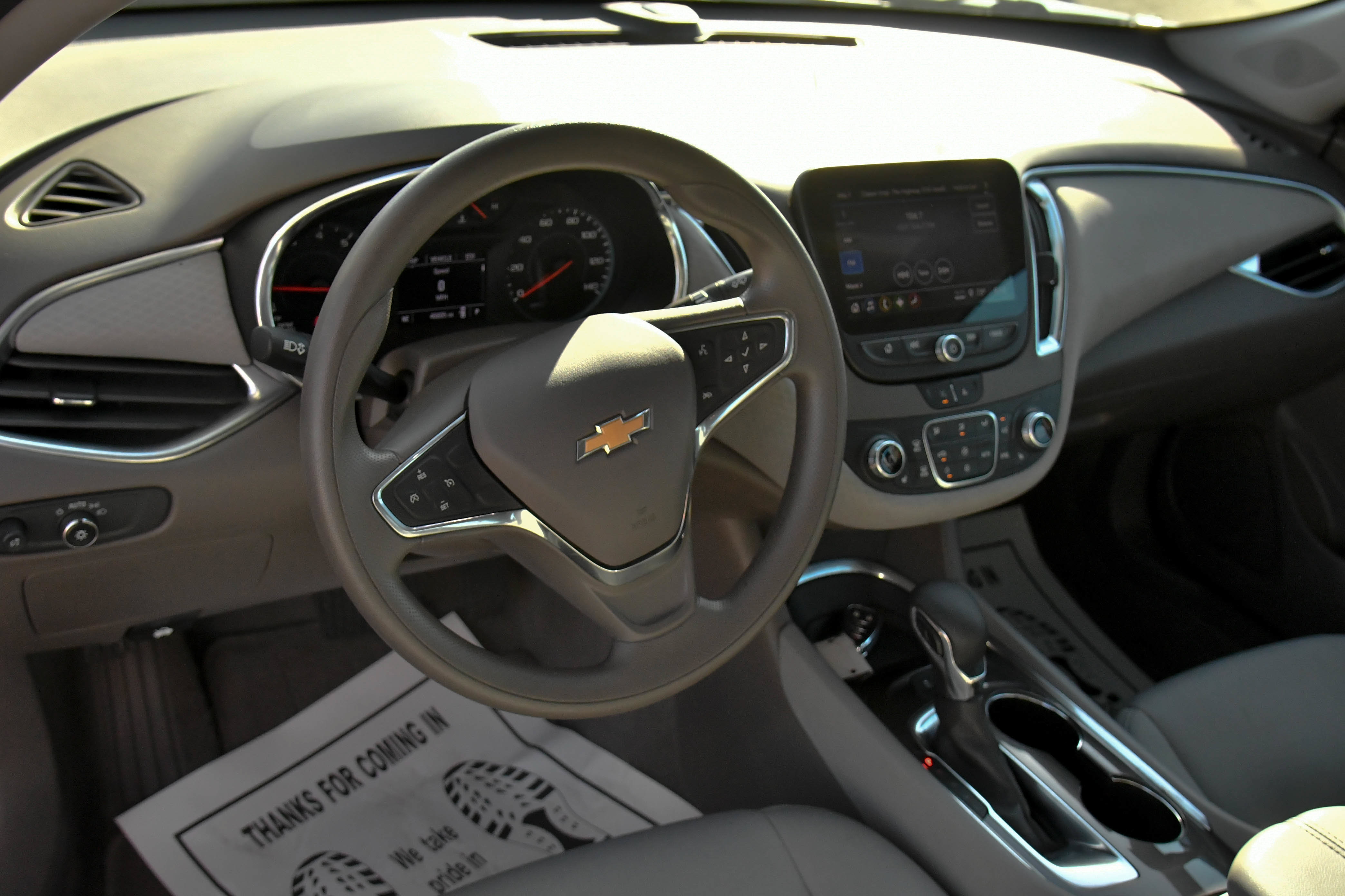 Used 2021 Chevrolet Malibu LT FWD image 14