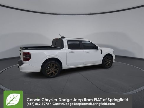 Used 2025 Ford Maverick Lobo AWD/4WD image 14