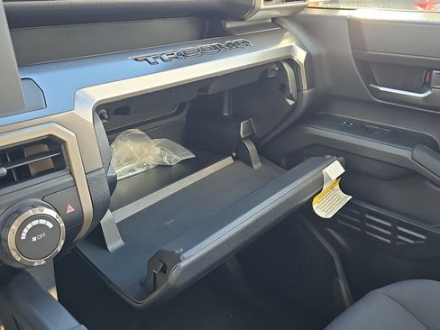 New 2025 Toyota Tacoma TRD Sport image 28