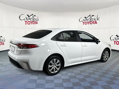 New 2026 Toyota Corolla LE FWD image 8