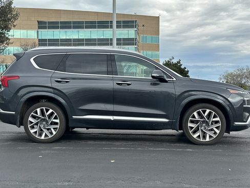 Used 2023 Hyundai Santa Fe Calligraphy image 3