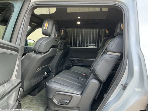 Used 2024 Rivian R1S Adventure Dual AWD/4WD image 8