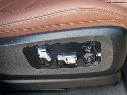Used 2023 BMW X5 M50i w/ Executive Package AWD/4WD image 40
