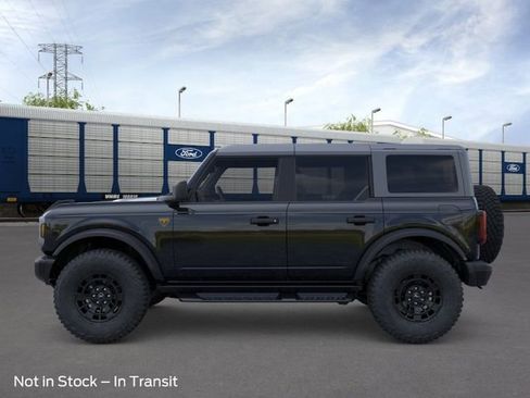 New 2026 Ford Bronco Badlands AWD/4WD image 3