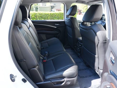Used 2019 Acura MDX FWD image 40