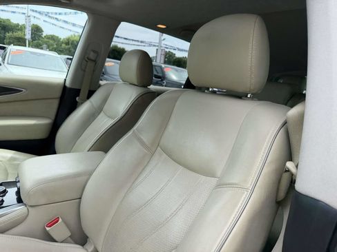 Used 2019 INFINITI QX60 Luxe w/ Essential Package AWD/4WD image 18