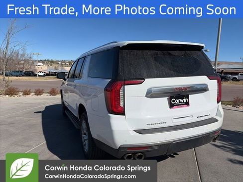 Used 2023 GMC Yukon XL Denali image 7
