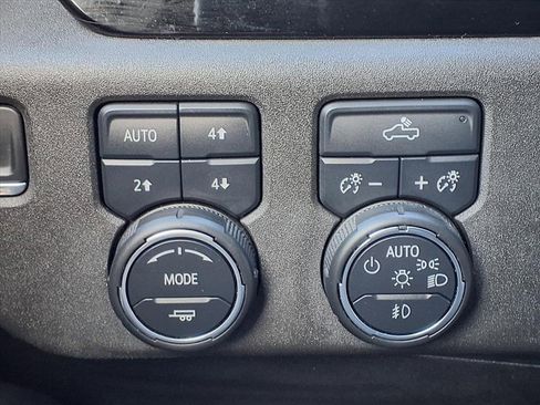 Used 2023 Chevrolet Silverado 1500 RST image 11