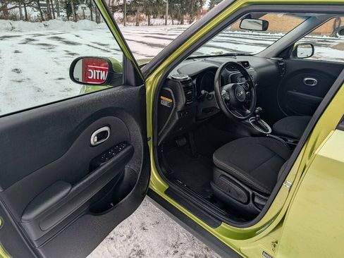 Used 2014 Kia Soul image 16