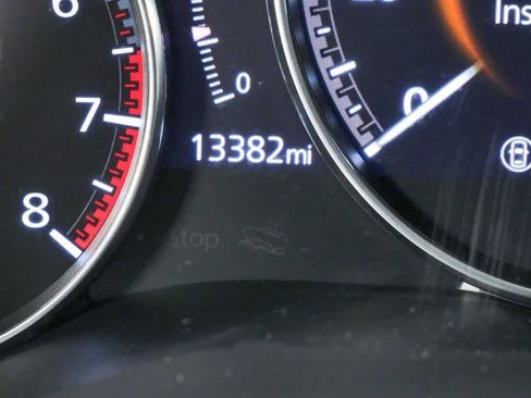 Used 2023 MAZDA CX-30 AWD 2.5 S w/ Premium Package image 11