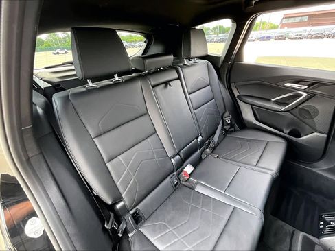 Used 2025 BMW X1 xDrive28i image 18