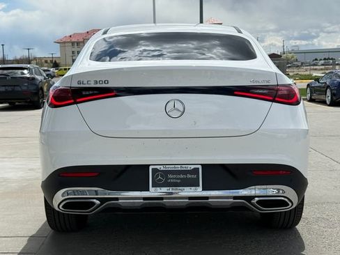 Certified 2025 Mercedes-Benz GLC 300 4MATIC image 41