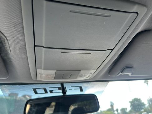 Used 2013 Ford F150 XLT w/ Mid Equipment Group RWD image 19