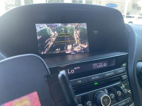 Used 2015 Honda Pilot LX image 11