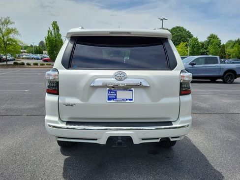 Used 2023 Toyota 4Runner Limited AWD/4WD image 5
