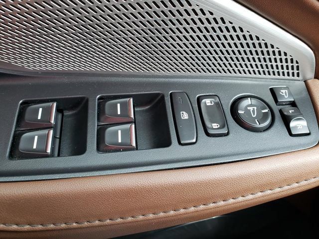 Used 2023 Acura MDX w/ Technology Package AWD/4WD image 25